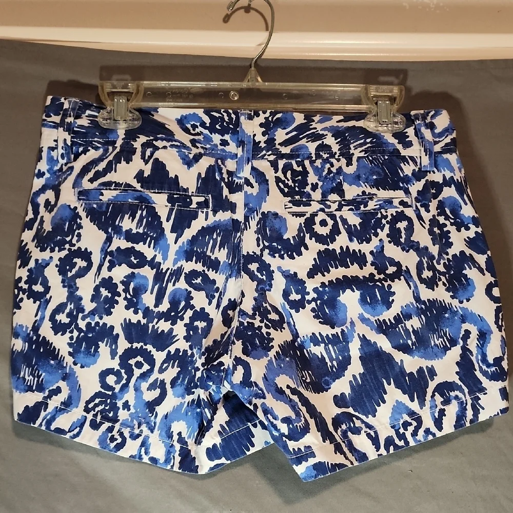 Lilly Pulitzer Navy and White Women's Bermudas - Picture 3 of 6